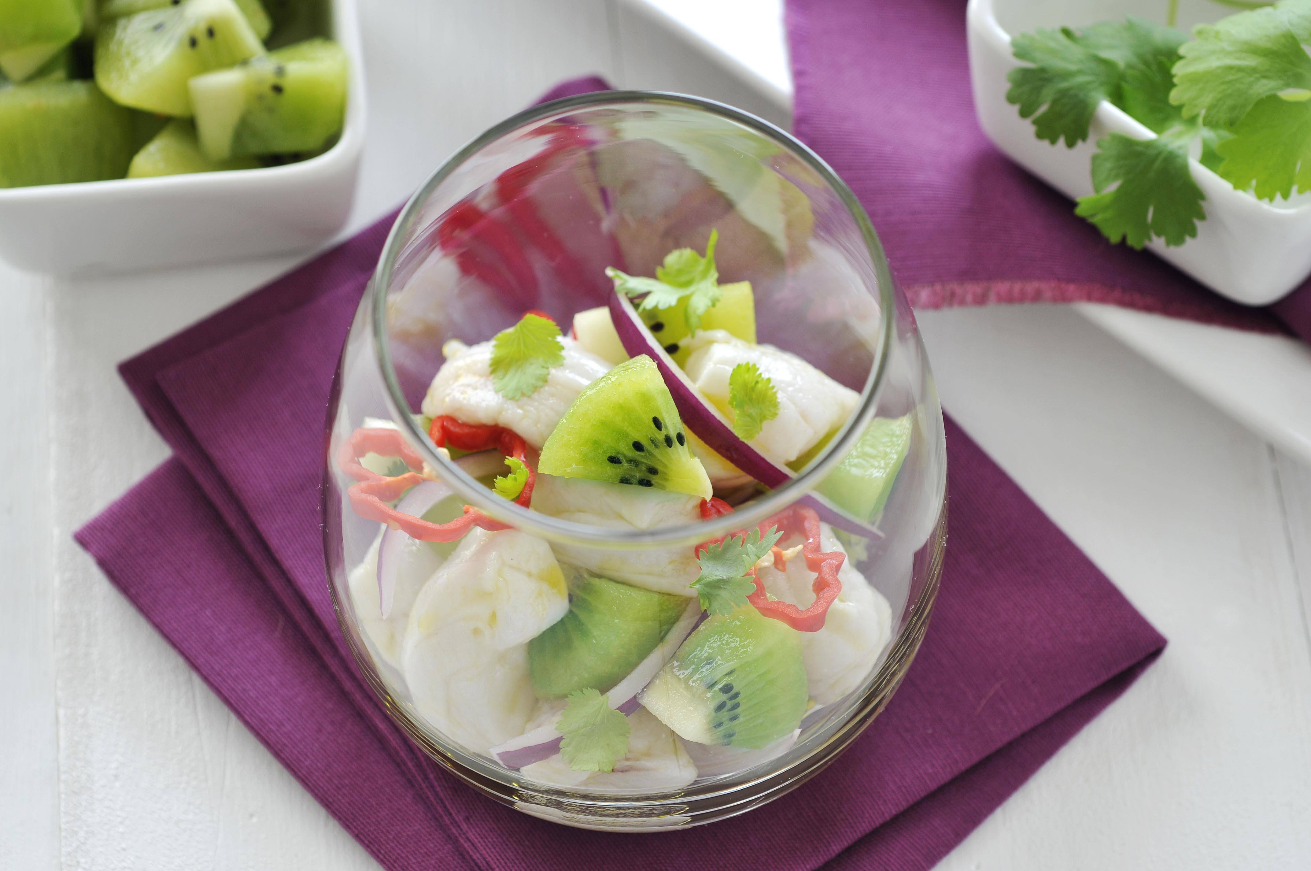 Ceviche de rape, ají y kiwi