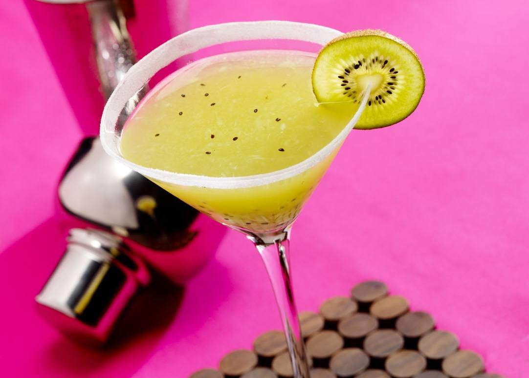 Cóctel de kiwi