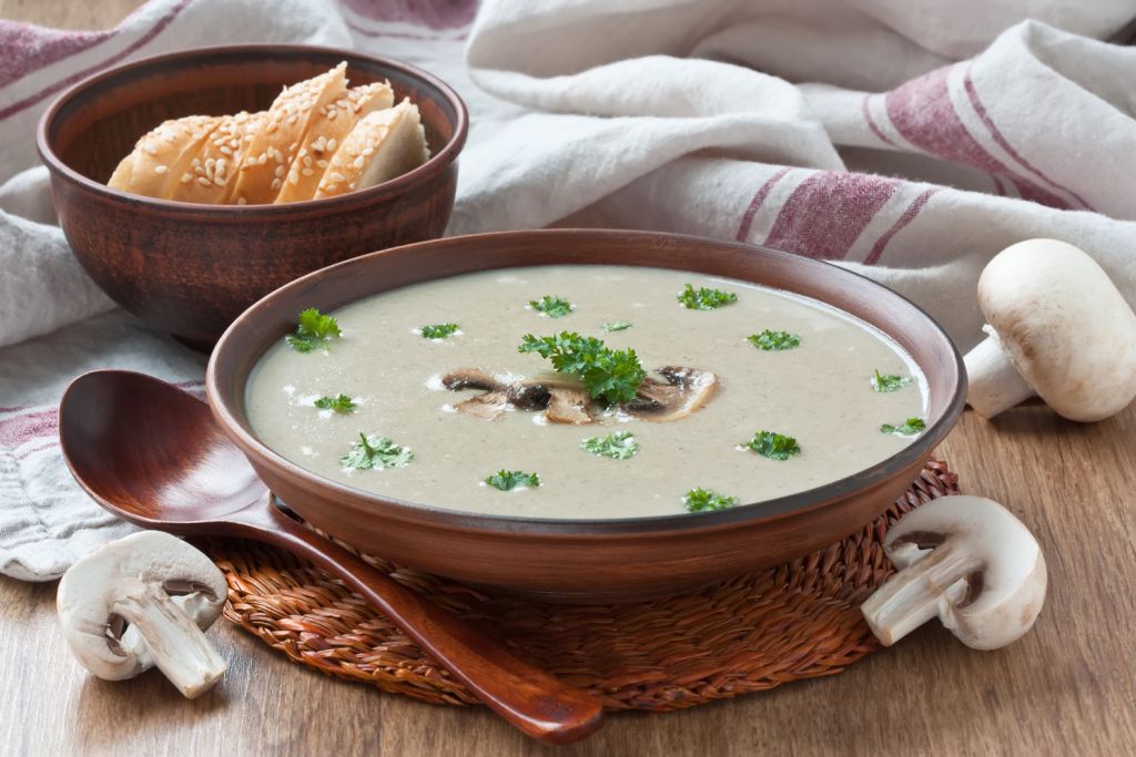 Crema de champiñones fácil y rápida
