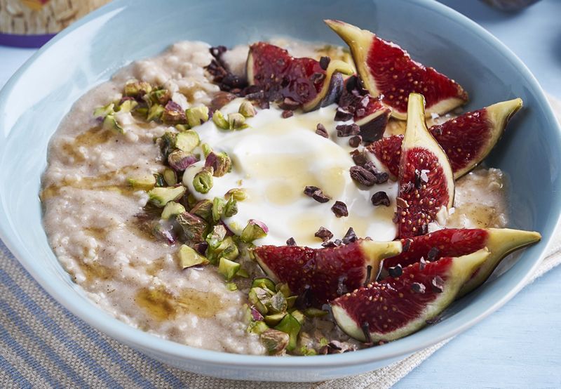 Porridge de vainilla, higos y semillas