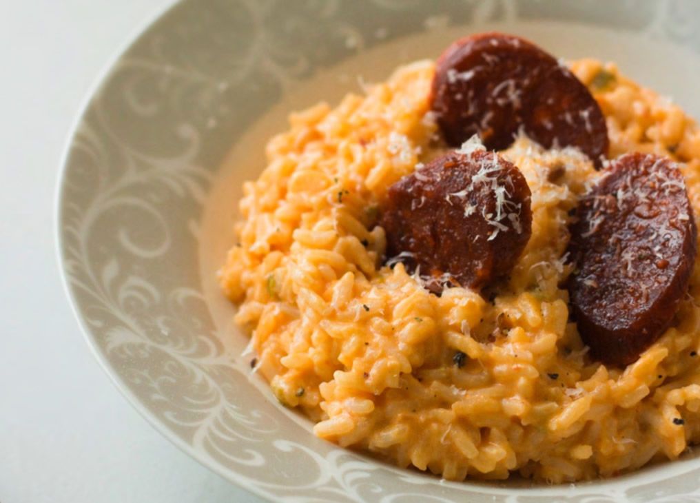 Risotto de chorizo y parmesano
