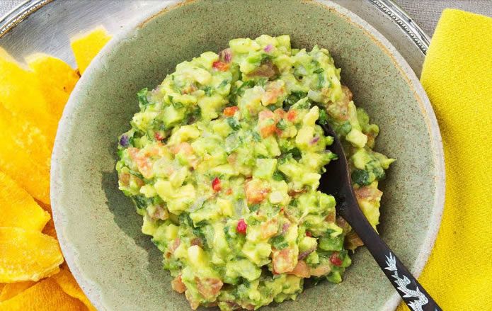 Guacamole con nachos