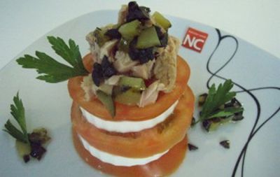 Timbal de tomate y atún