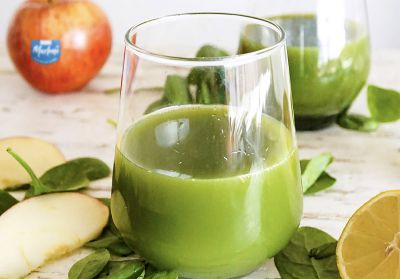 Zumo de manzana con jengibre y apio