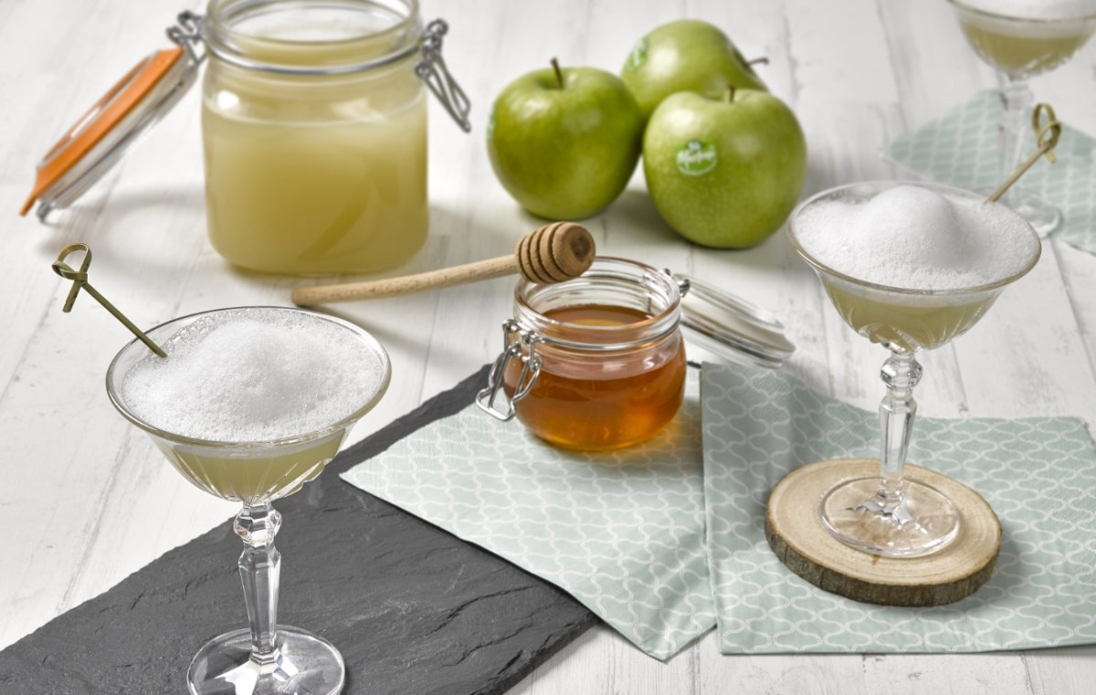 Hidromiel casera de manzana