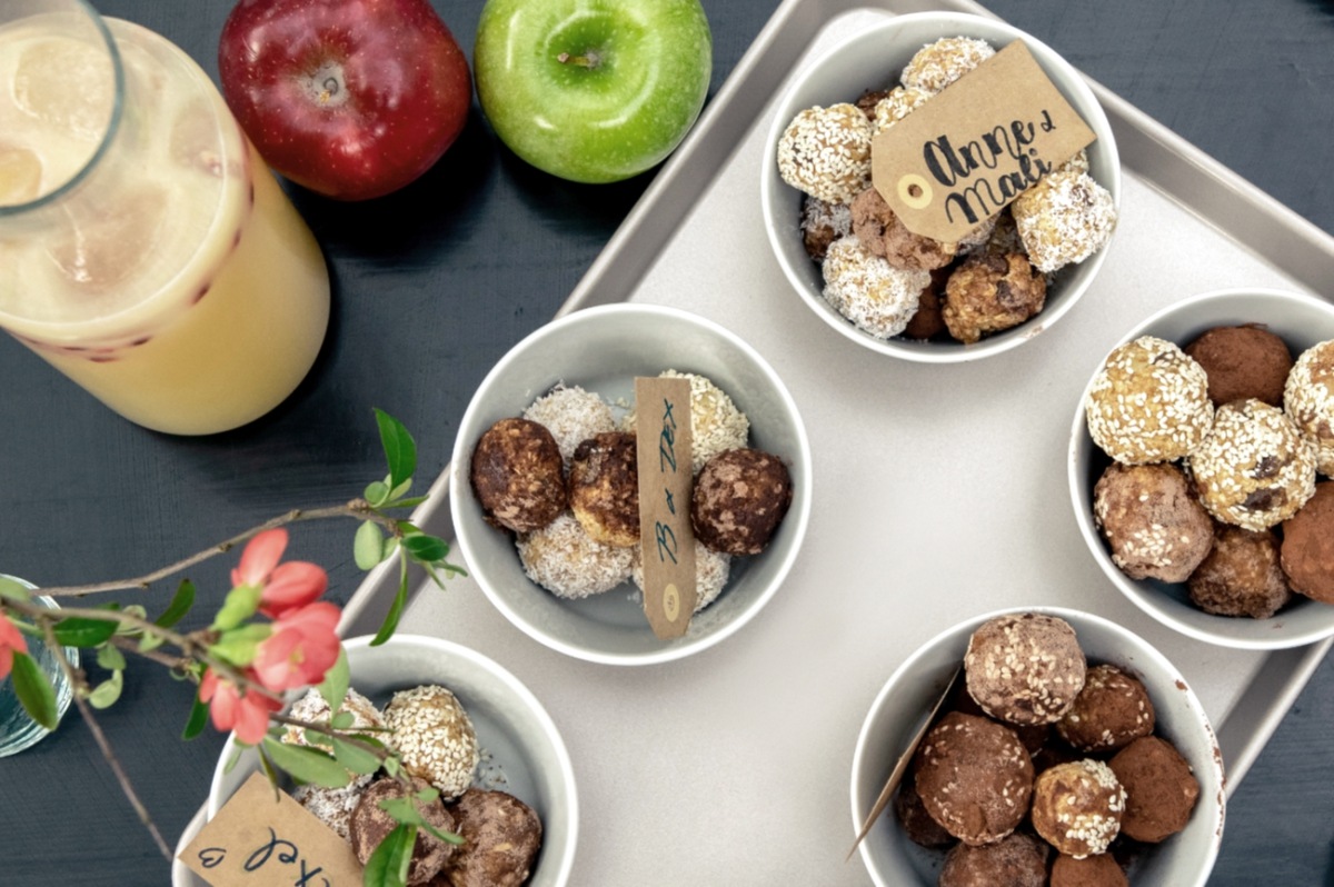 Bolitas energéticas de manzana y avena