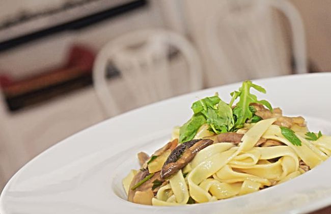 Ensalada fría de pasta y setas