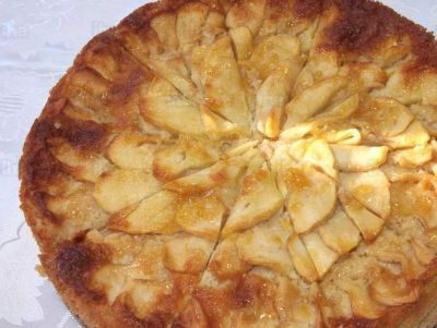 Bizcocho de salvado con manzana