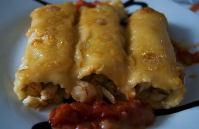 Canelones de puerro rellenos de espinacas y gambas