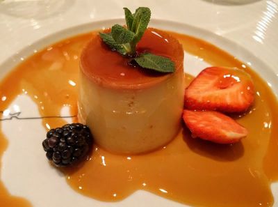 Flan de nata y chocolate