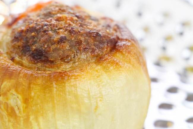 Cebollas rellenas de carne