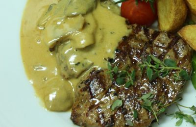 Bistec de ternera a la mostaza
