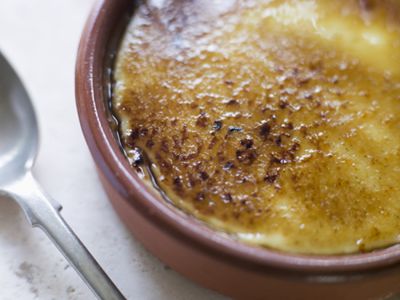 Crema de limón caramelizada