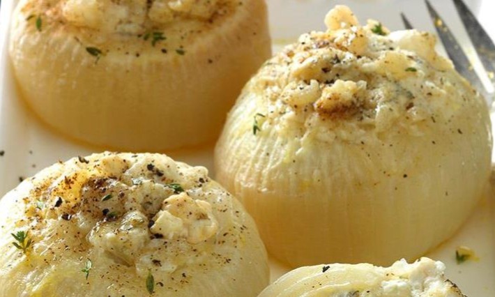 Cebollas rellenas de queso