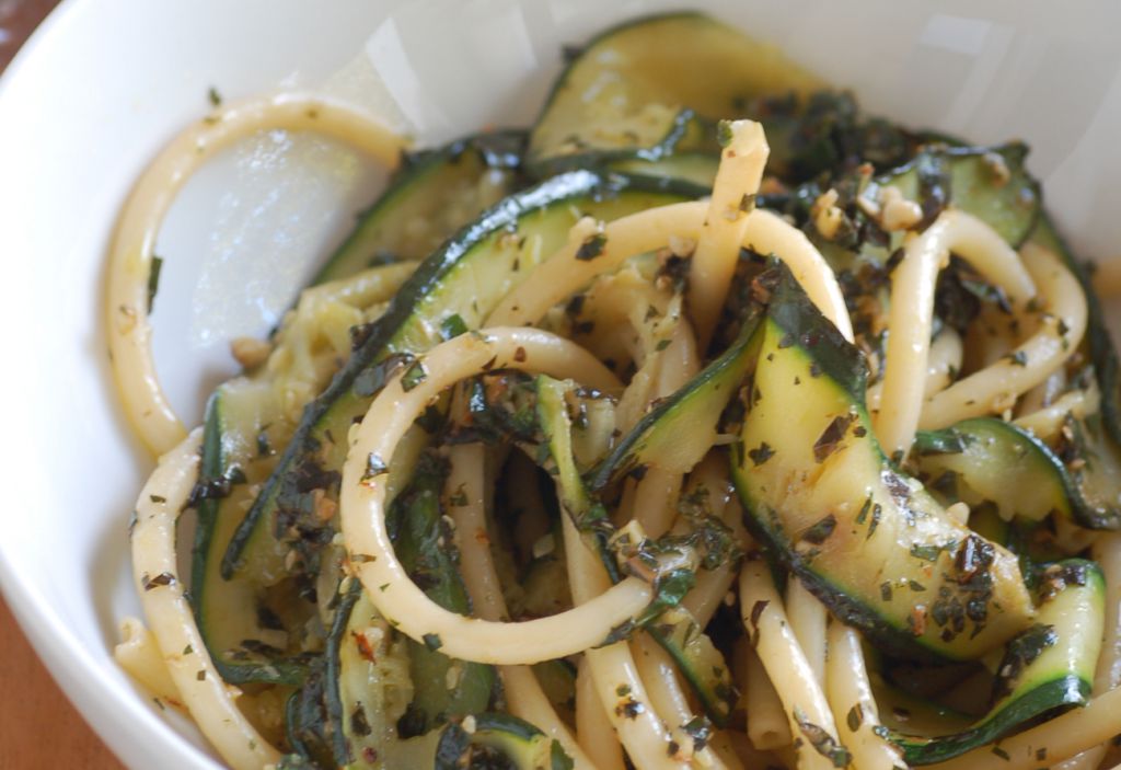 Espaguetis con calabacín