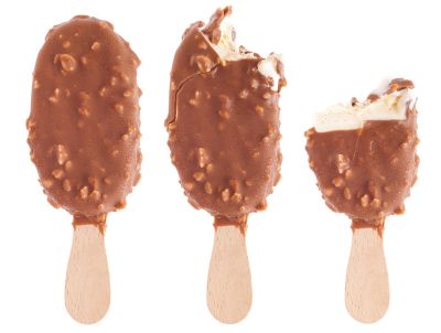 Bombones helados de choco y almendra